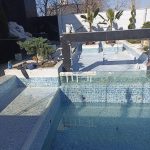 تنوع و طرح های کاشی کاری استخر