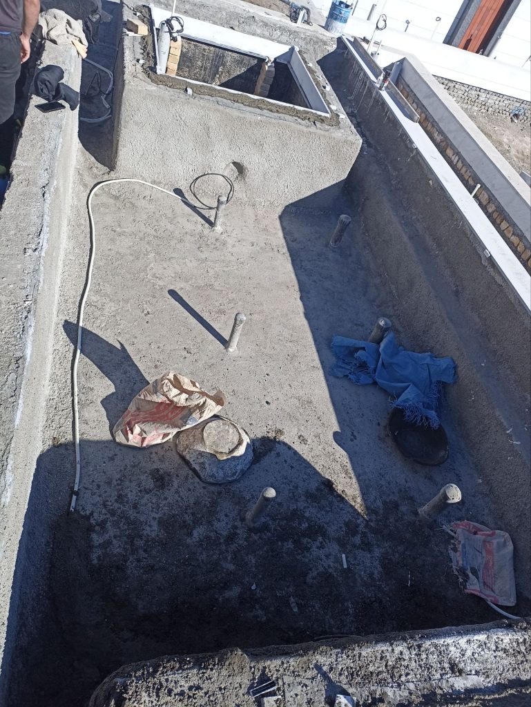 نمونه کار کاشی استخر|کاشی کار استخر |نصاب کاشی استخر